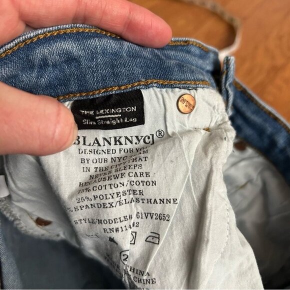 Blank NYC The Lexington Slim Straight Blue Flared Distressed Split Hem Jeans 26” - Picture 6 of 8